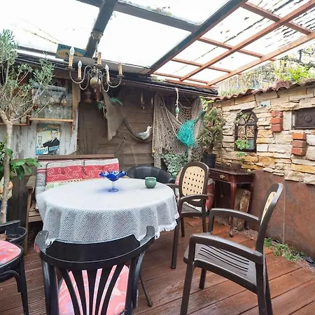 In Mit Eigener Terrasse 度假居 *