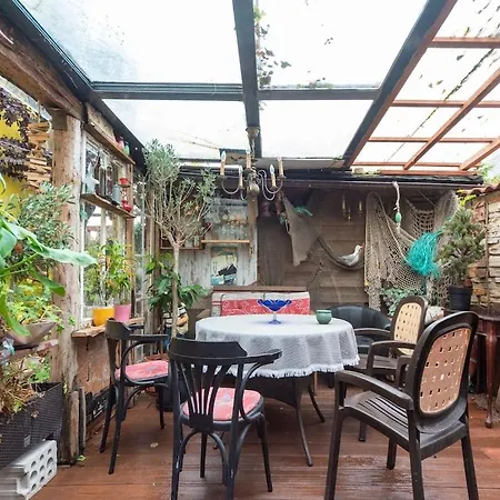 In Mit Eigener Terrasse