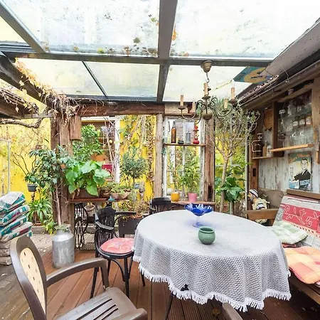 度假居 In Mit Eigener Terrasse *